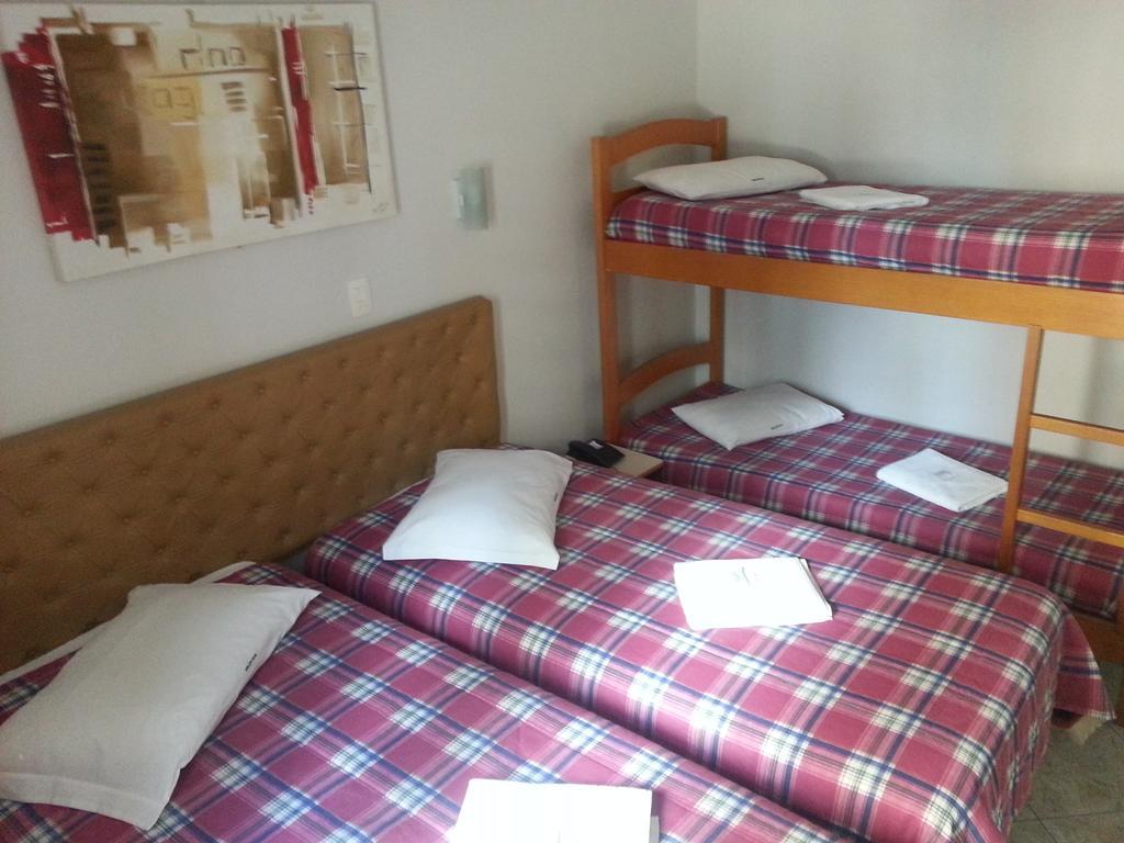 Hotel Pousada Valintur Balneário Camboriú Szoba fotó
