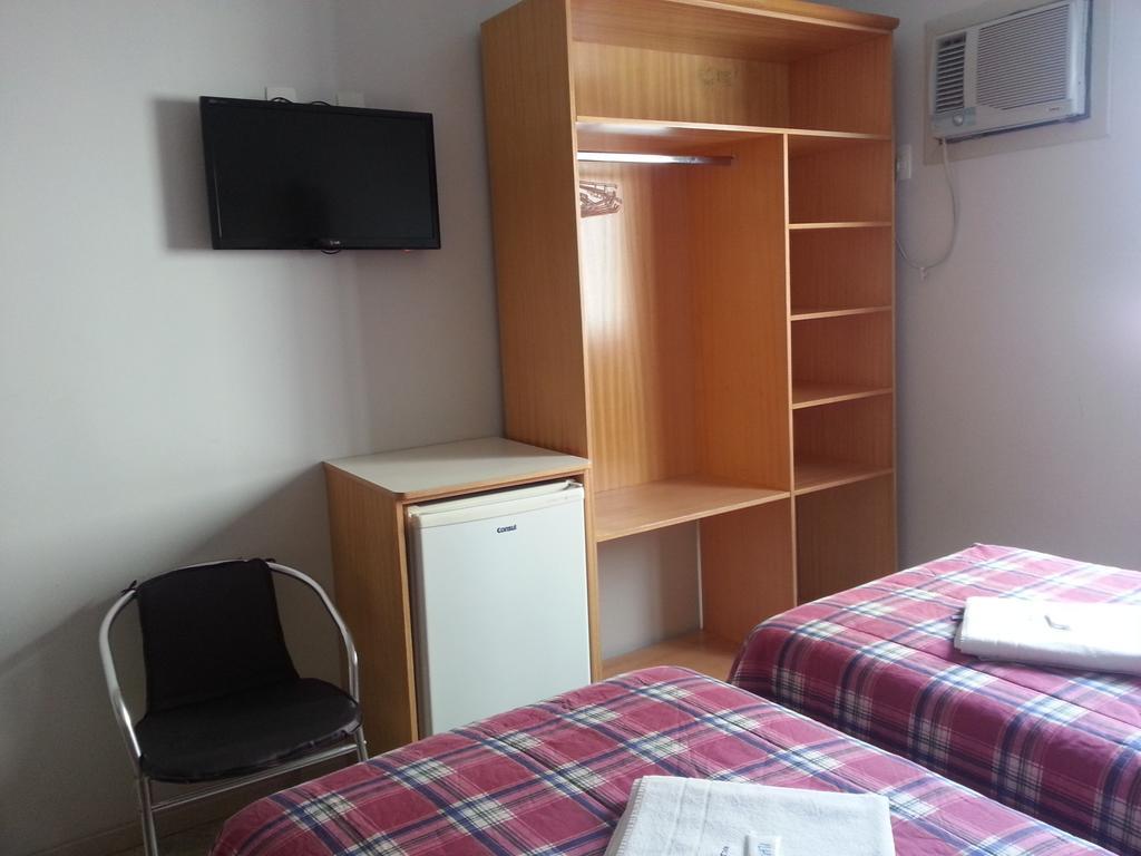 Hotel Pousada Valintur Balneário Camboriú Szoba fotó